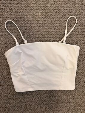 Alo yoga white crop top